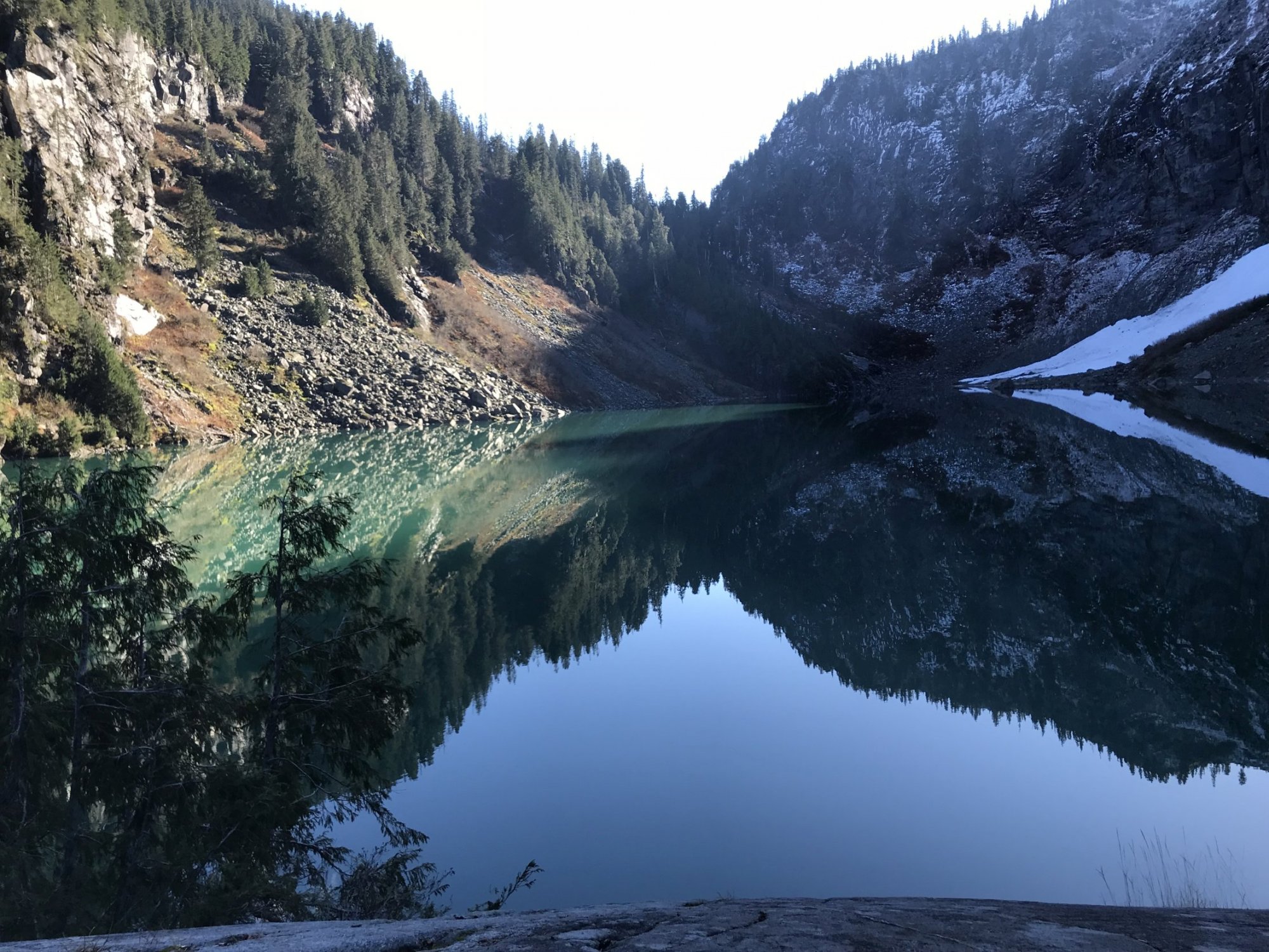 03 lake serene