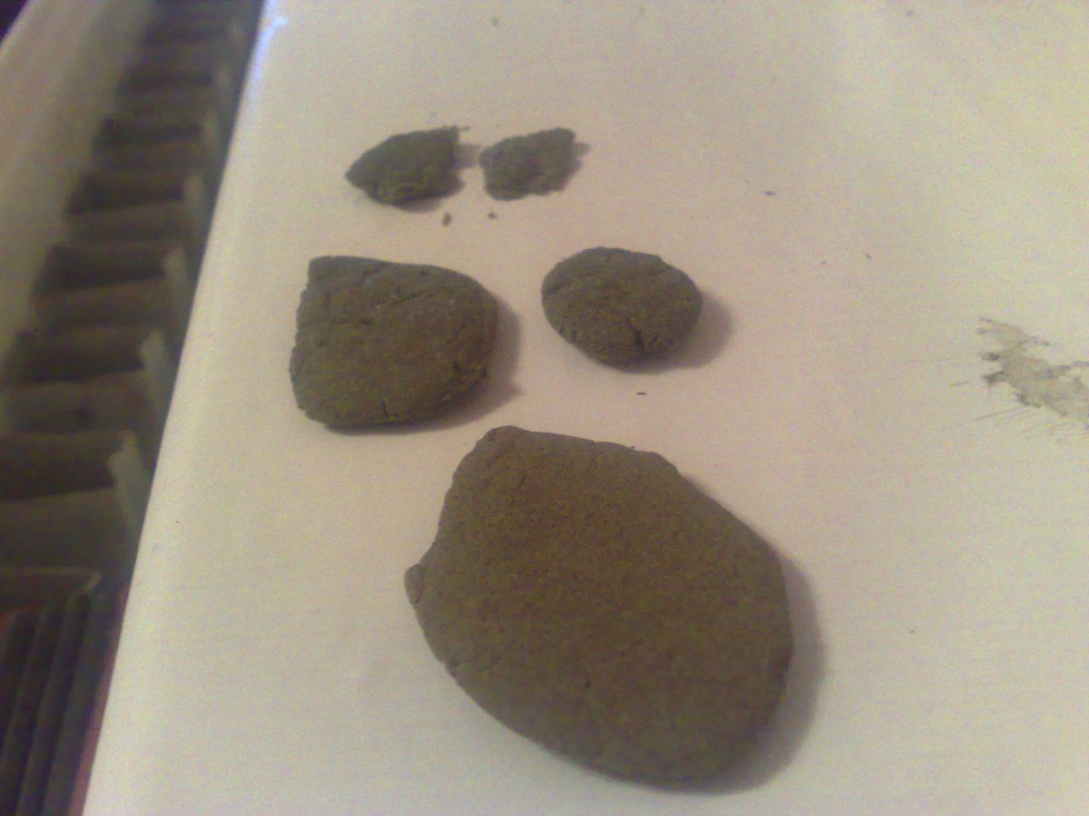 1st attempt at making hash with bags 8