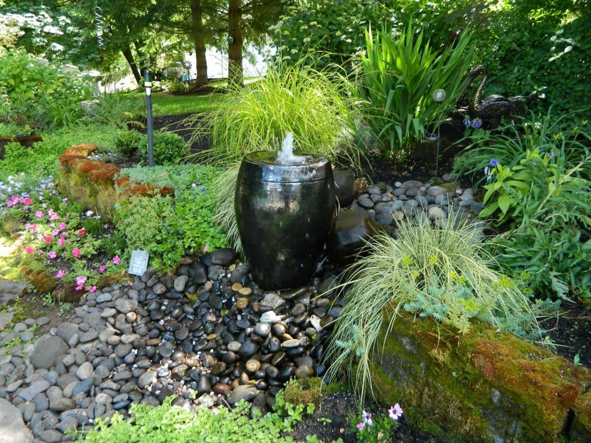 2012 yard 001