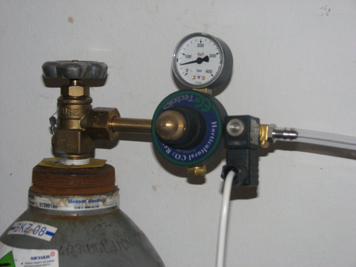 2mx1m ef tablessealed room 5