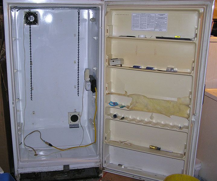 35769IC FreezerBare