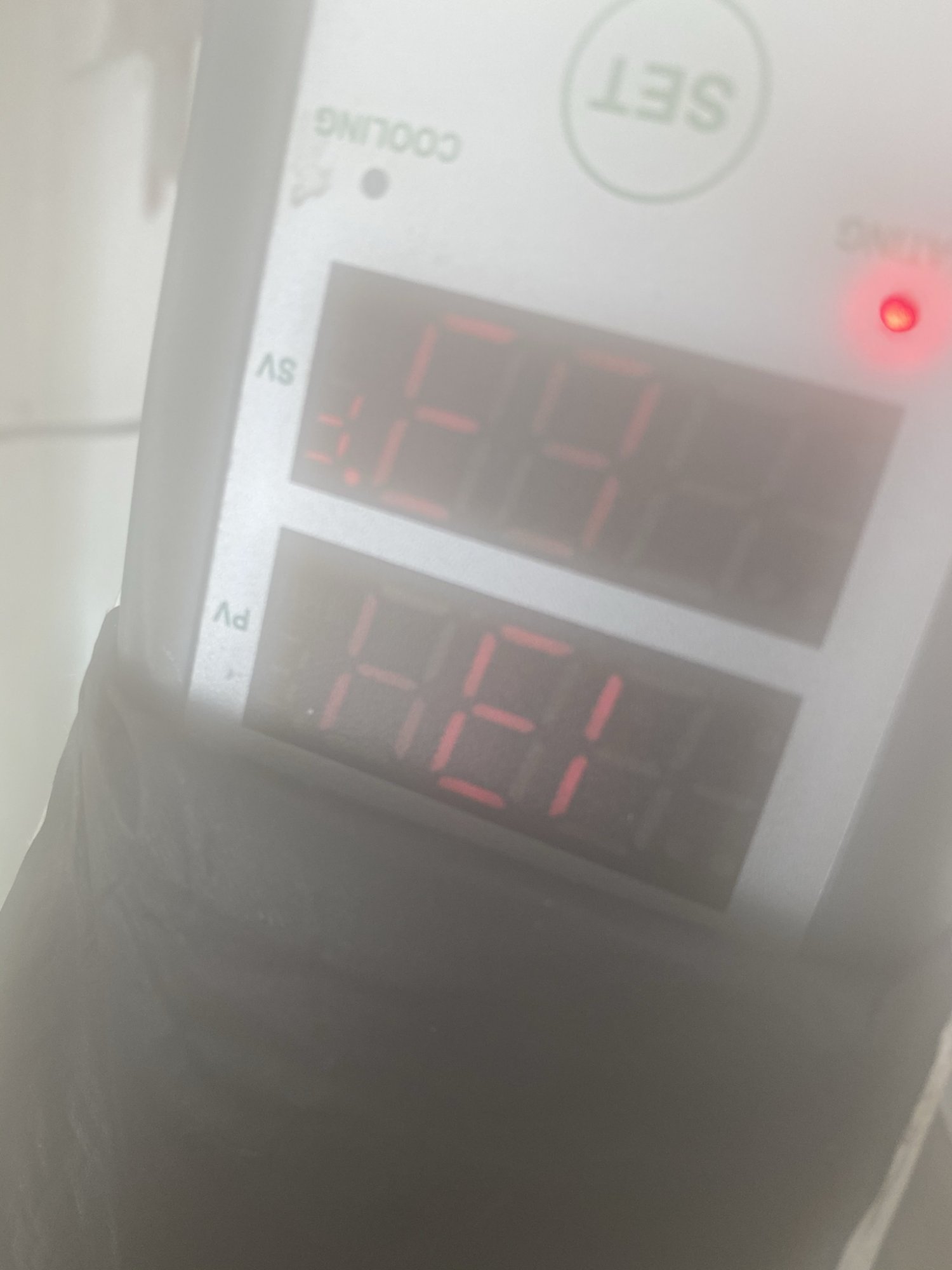 76F97FF5 00A4 414A 93FF F2378EF327CE