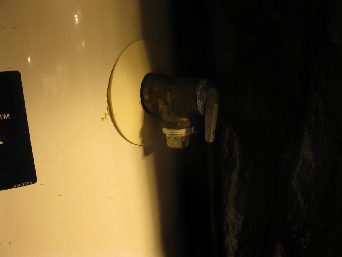Capped drain 093