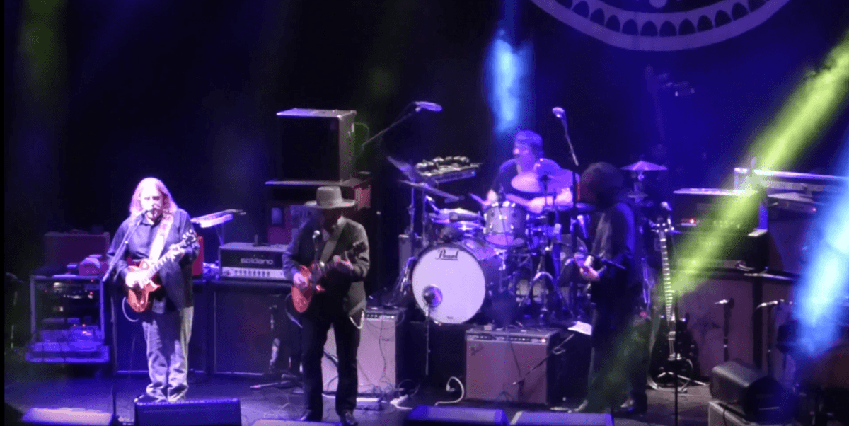 GovtMule123015