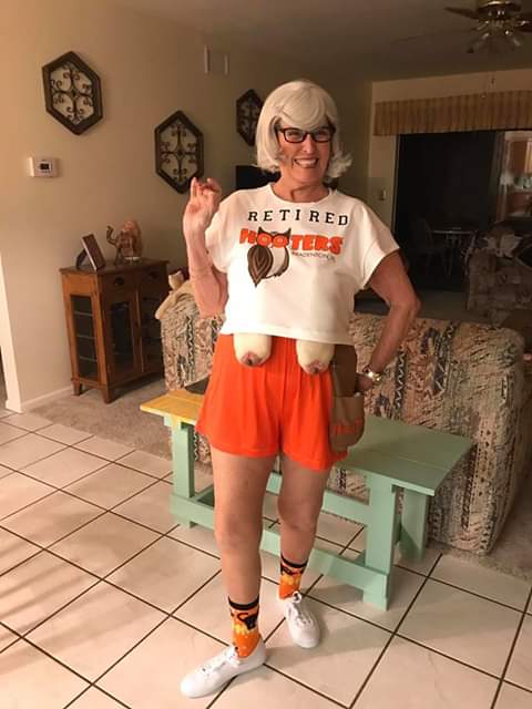 Hooters