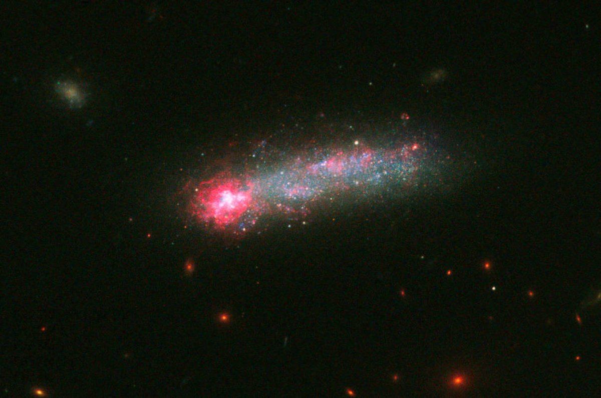 HT NASA hubble fireworks hb 160629