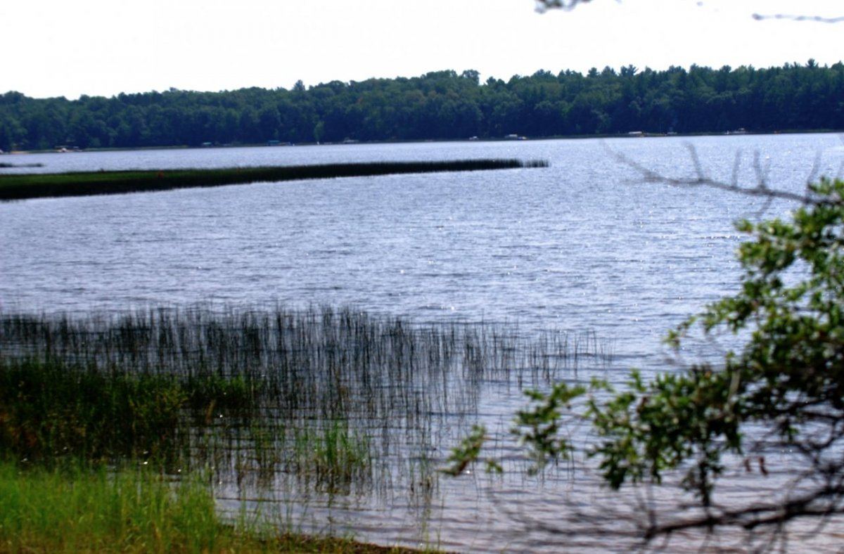 Lake 33