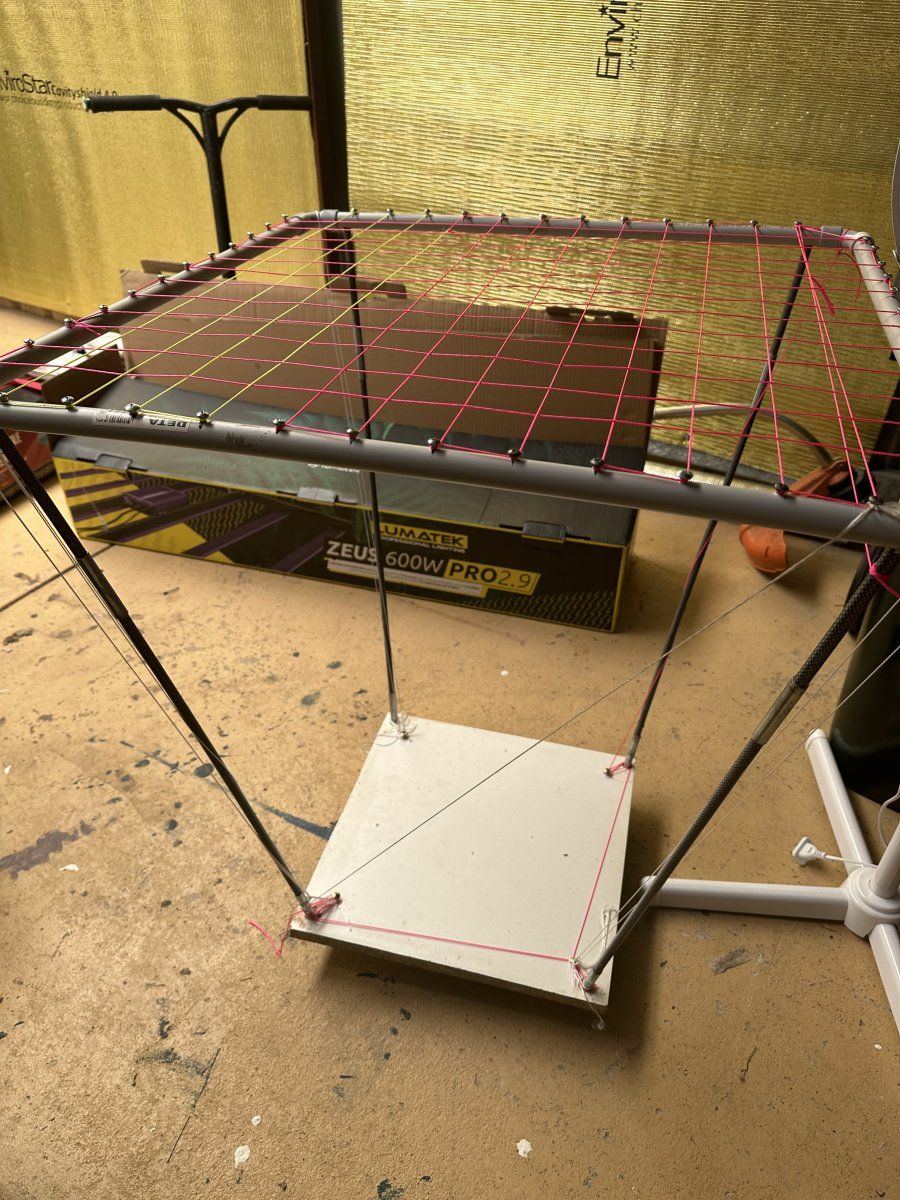 Our answer to a mobile scrog trolley