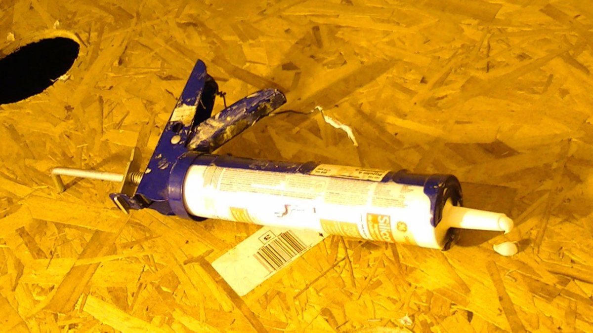 PIC 1629