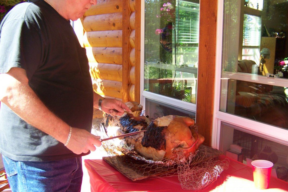 Pig Roast 001