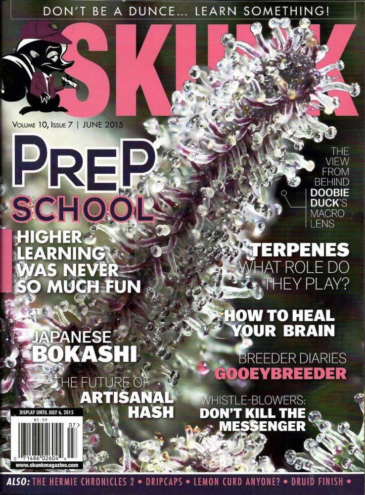 Skunk macro cover 3 2015 W