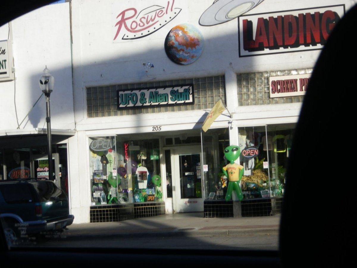 The RosWell Incident 145