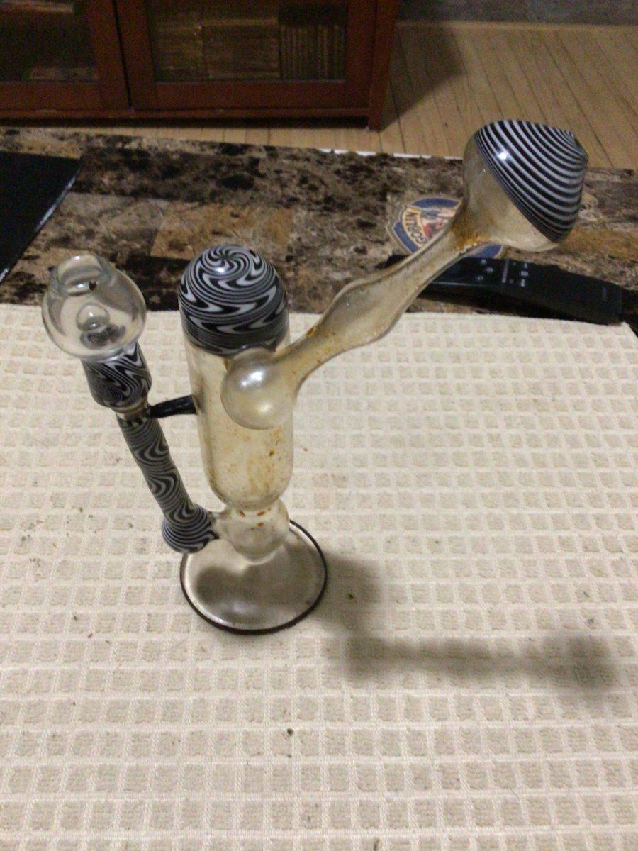 Unknown glass rig anyone know it 3