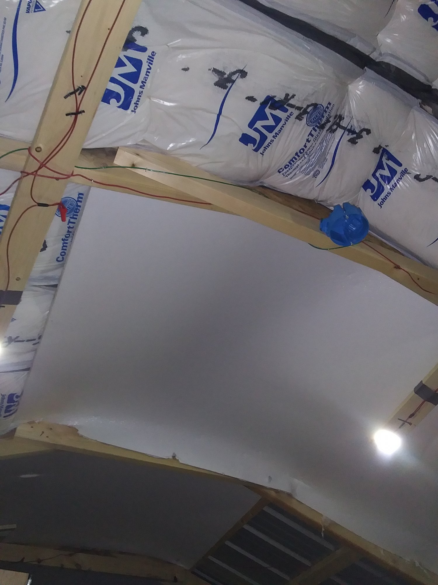 White foam board insulation for reflective walls