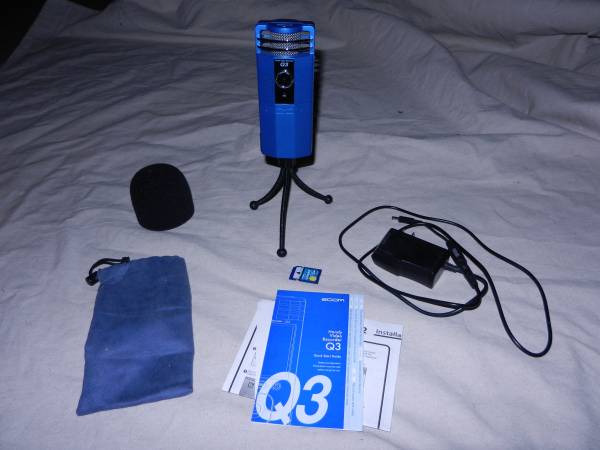ZoomQ3