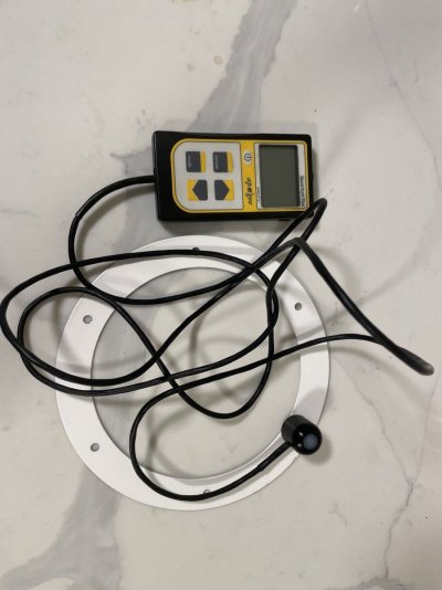 apogee-instruments-quantum-flux-mq-200-par-meter.jpg