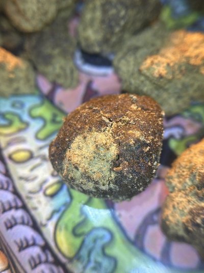 brownish-moon-rocks-2.jpg