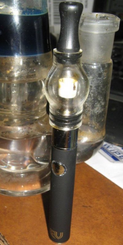 vapepenclose.jpg