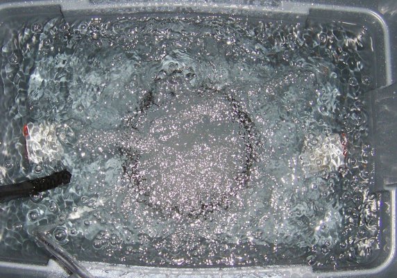 ehole-makes-the-below-current-17.jpg