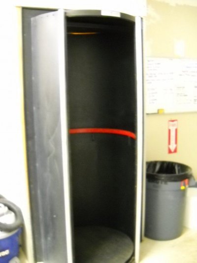 Revolving Door 001.JPG