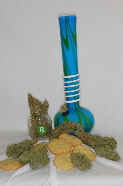cookiesnbud4.jpg