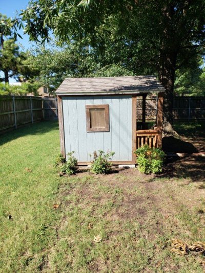 playhouse-turned-grow-house-2.jpg