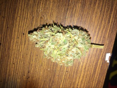 DECAP - Anyone have frostier nugs than this???