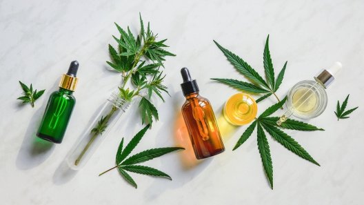 What's the Difference Between Full-Spectrum CBD and Broad-Spectrum CBD?