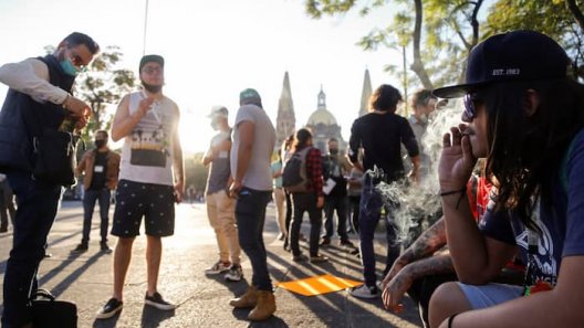 Mexico Set to Legalize Marijuana, Becoming World’s Largest Market