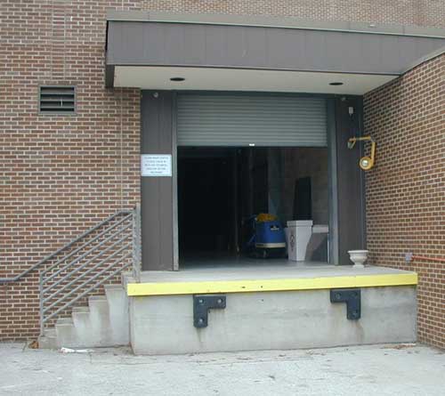 Loading_dock500.jpg