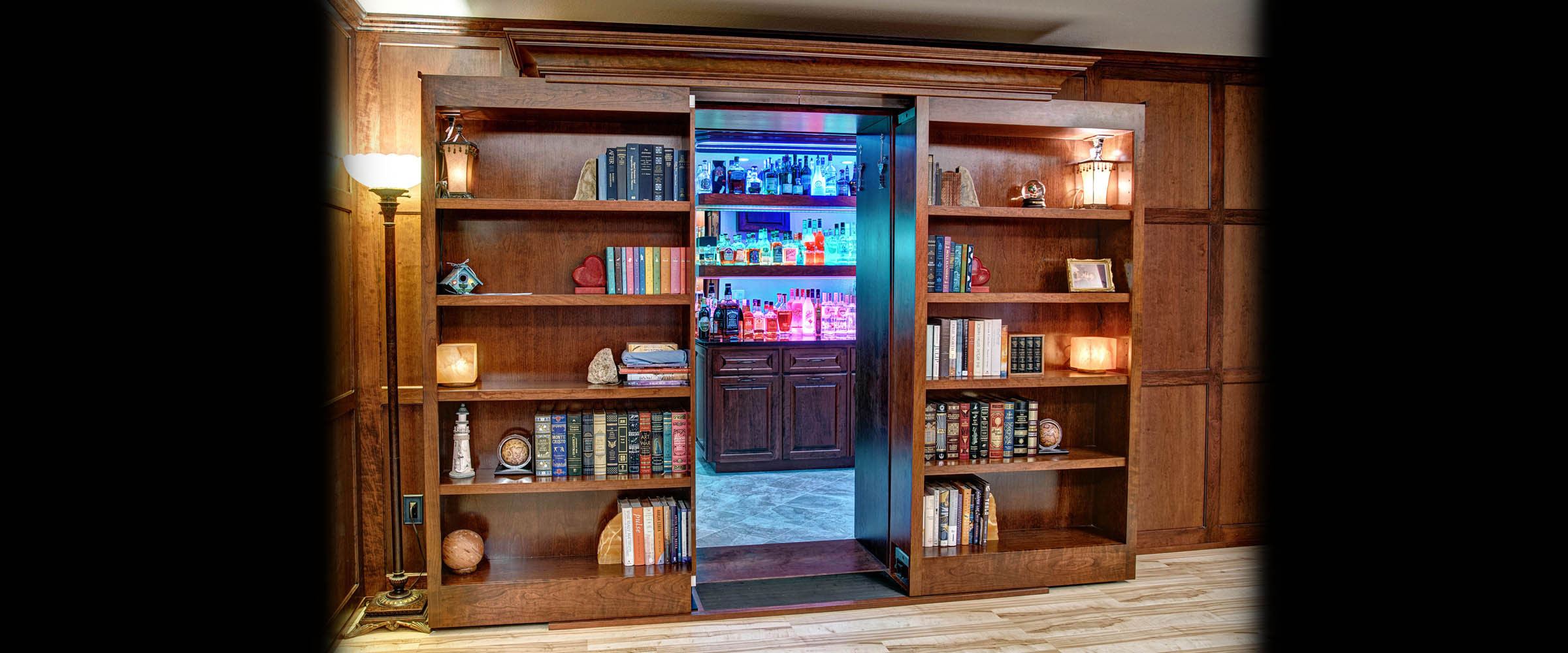 hiddenpassageway.com