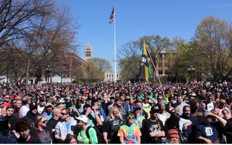 crowd.jpg