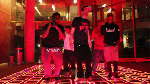 giphy.gif