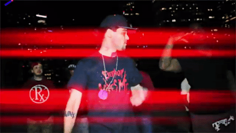 giphy.gif