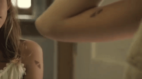 giphy.gif