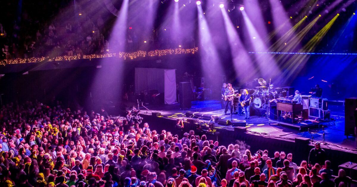 liveforlivemusic.com