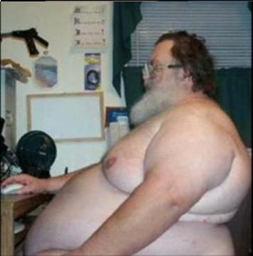 naked+fat+man+at+computer.jpg