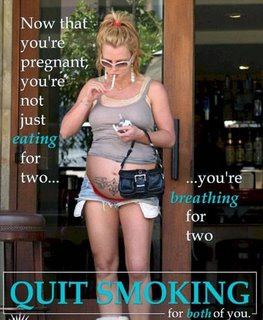 britney_pregnant_smoking.jpg