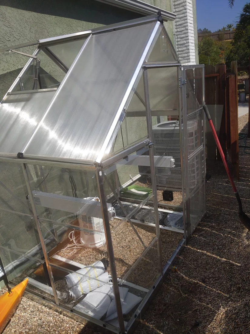 Starting a small greenhouse for autos